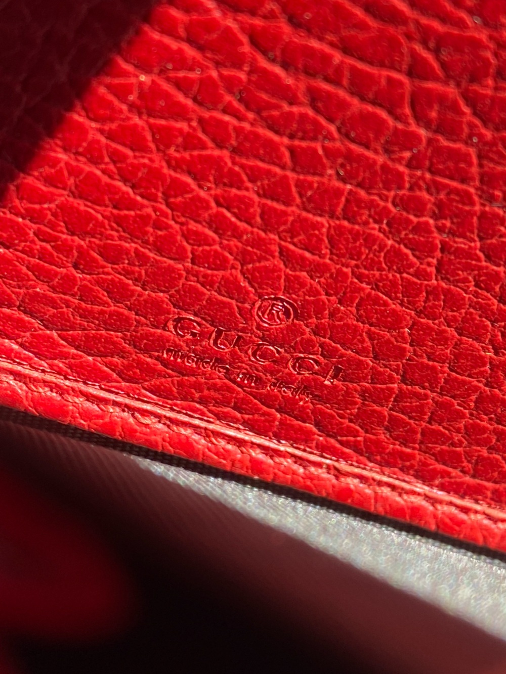 Gucci GG Mamont Zip Around Wallet In Red Leather - Picture 11 of 14